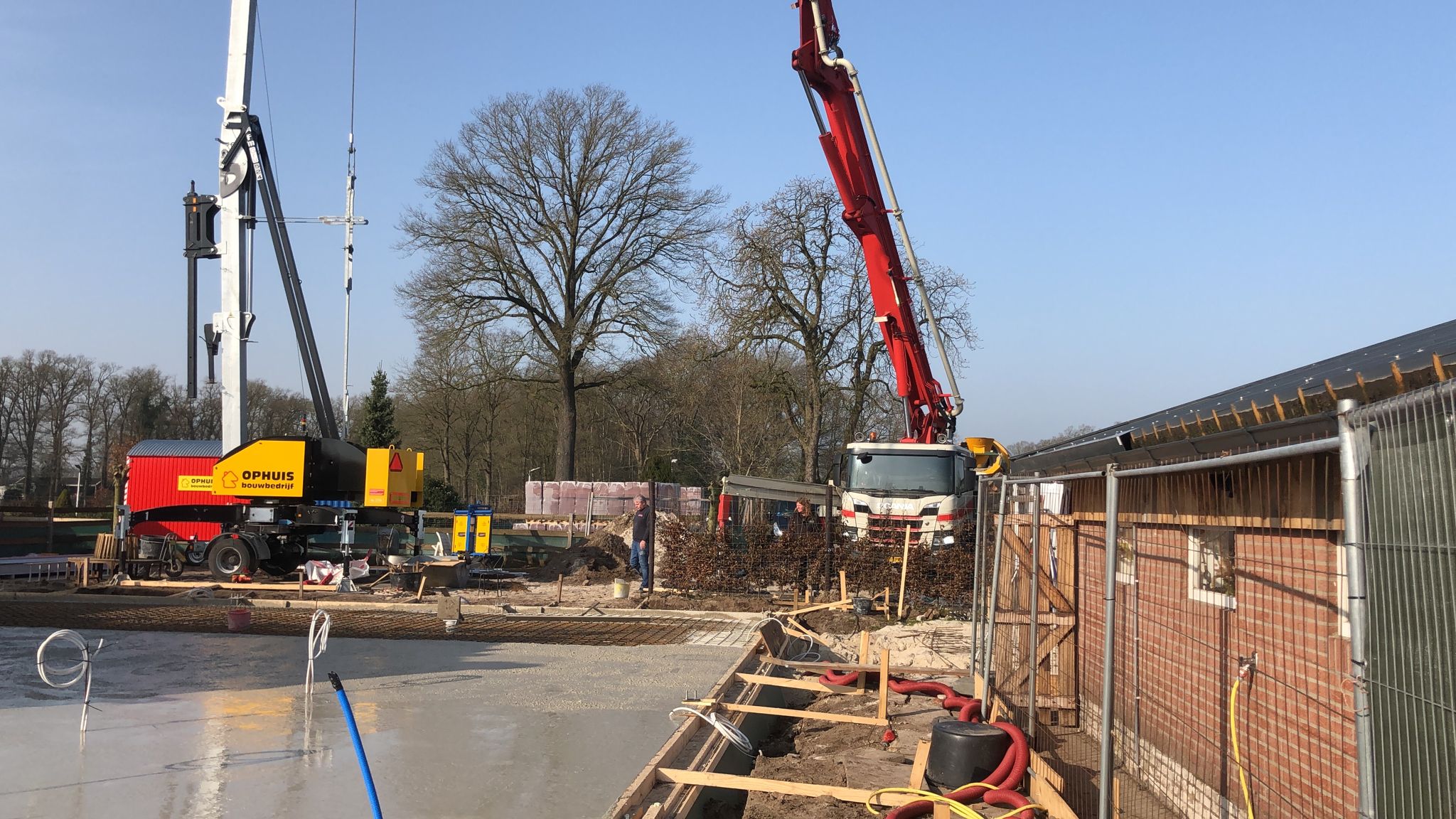 Restauratie hondenverblijf Weerselo foto